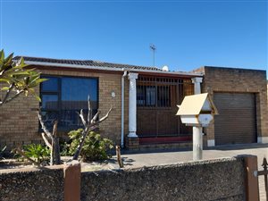 3 Bed House in Blue Downs