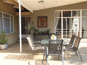 3 Bed House in Riviera