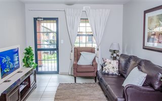 2 Bedroom Apartment in Montana Gardens
