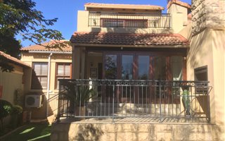 3 Bedroom Townhouse in Boardwalk