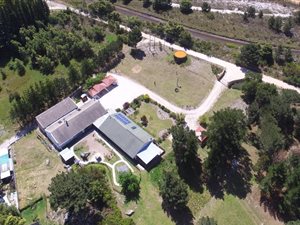 5 ha Farm in Grabouw