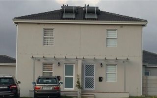 3 Bedroom Townhouse in Kuilsriver