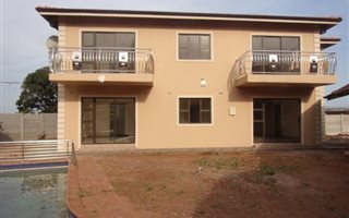 2 Bedroom Duplex in Montclair