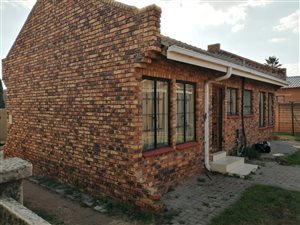 3 Bed House in Sebokeng Zone 7