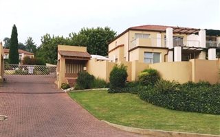 2 Bedroom Apartment in Vanderbijlpark SW5