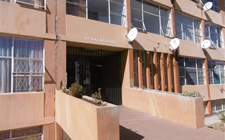 1 Bedroom Flat in Symhurst