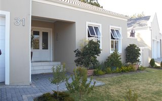 3 Bedroom House in De Zoete Inval