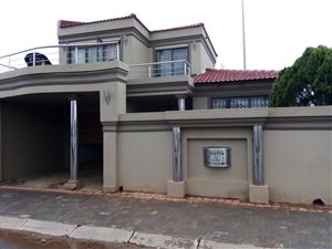 2 Bed House in Thulani
