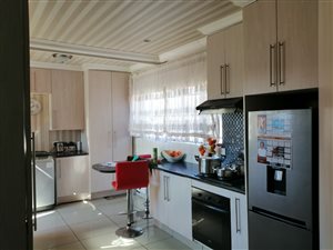 3 Bed House in Vanderbijlpark CE3