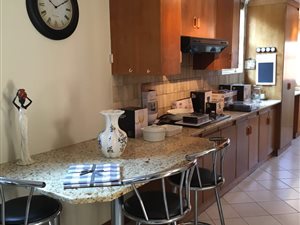 3 Bedroom Townhouse in Waterkloof Heights