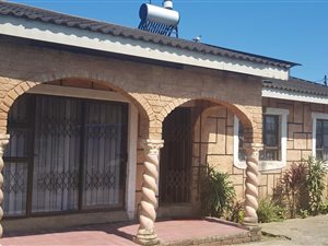 3 Bed House in Inanda