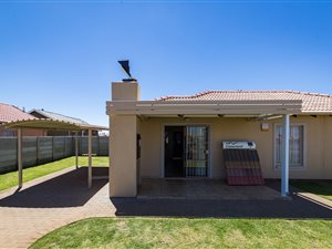 3 Bed House in Dobsonville