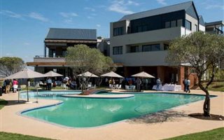 1 Bedroom Apartment in Steyn City