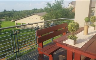 1 Bedroom Apartment in Jackal Creek Golf Estate