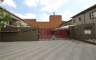 2 Bedroom Townhouse in Eastleigh
