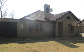 4 Bedroom House in Three Rivers