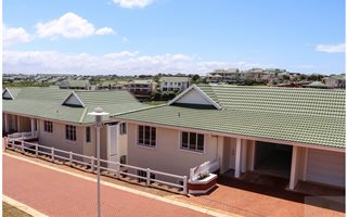 2 Bedroom Simplex in Kindlewood Estate
