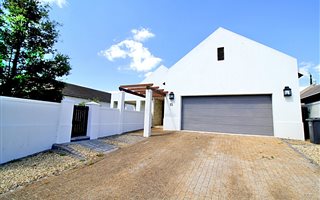 3 Bedroom House in Morningside