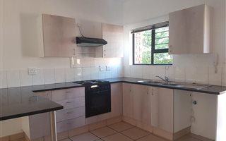 3 Bedroom House in Weltevreden Park