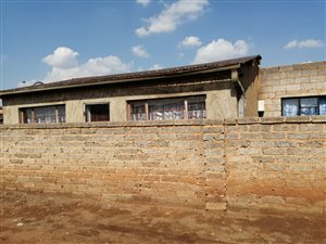 2 Bed House in Katlehong