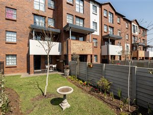 2 Bed Apartment in Montana Park