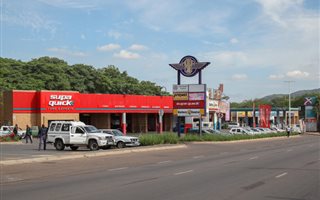 66 m² Commercial space in Gezina