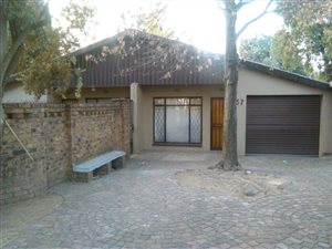 10 Bed Duplex in West Turffontein