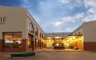 3100 m² Retail Space in Newlands East