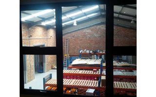 12000 m² Industrial space in Roodekop