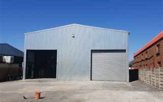 800 m² Industrial space in Alrode