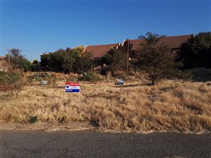 951 m² Land available in Fochville