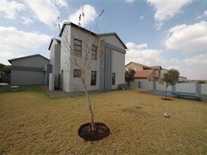 4 Bed House in Midstream Estate