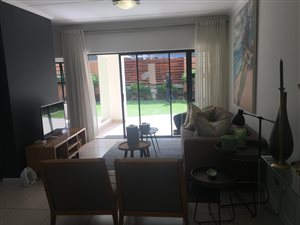3 Bedroom Apartment in Olivedale