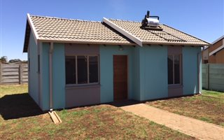 2 Bedroom House in Alberton