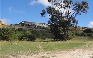 1861 m² Land available in South End