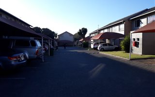 3 Bedroom Townhouse in Jansen Park