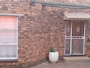 1 Bed Apartment in Breaunanda