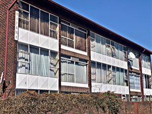 Bachelor apartment in Germiston South