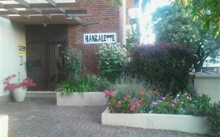 1 Bedroom House in Primrose Hill