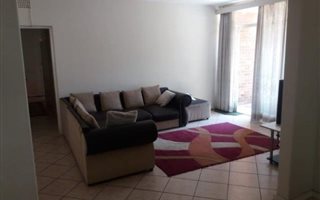 1.5 Bedroom Garden Cottage in Greenside