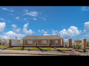 5 Bed House in Verulam