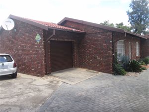 2 Bed Townhouse in Parys