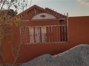 3 Bed House in Mahube Valley