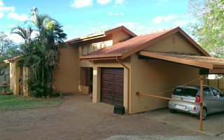 3 Bedroom House in Protea Park