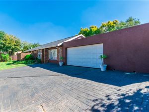 4 Bed House in Lindhaven