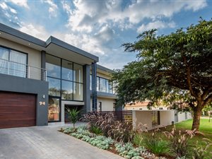 4 Bed House in La Como Lifestyle Estate