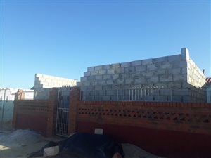 2 Bed House in Zwide