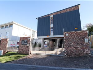 1 Bed Apartment in Oatlands