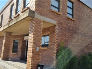 1135 m² Industrial space in Silverton