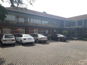 140 m² Commercial space in Cascades